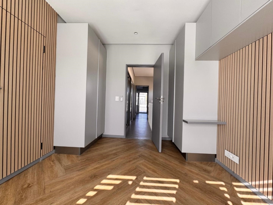 2 Bedroom Property for Sale in Tijgerhof Western Cape